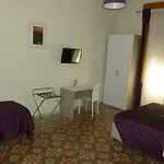 Home 16 Relais