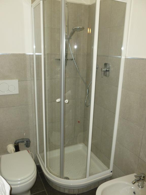 16 Relais Affittacamere 2*